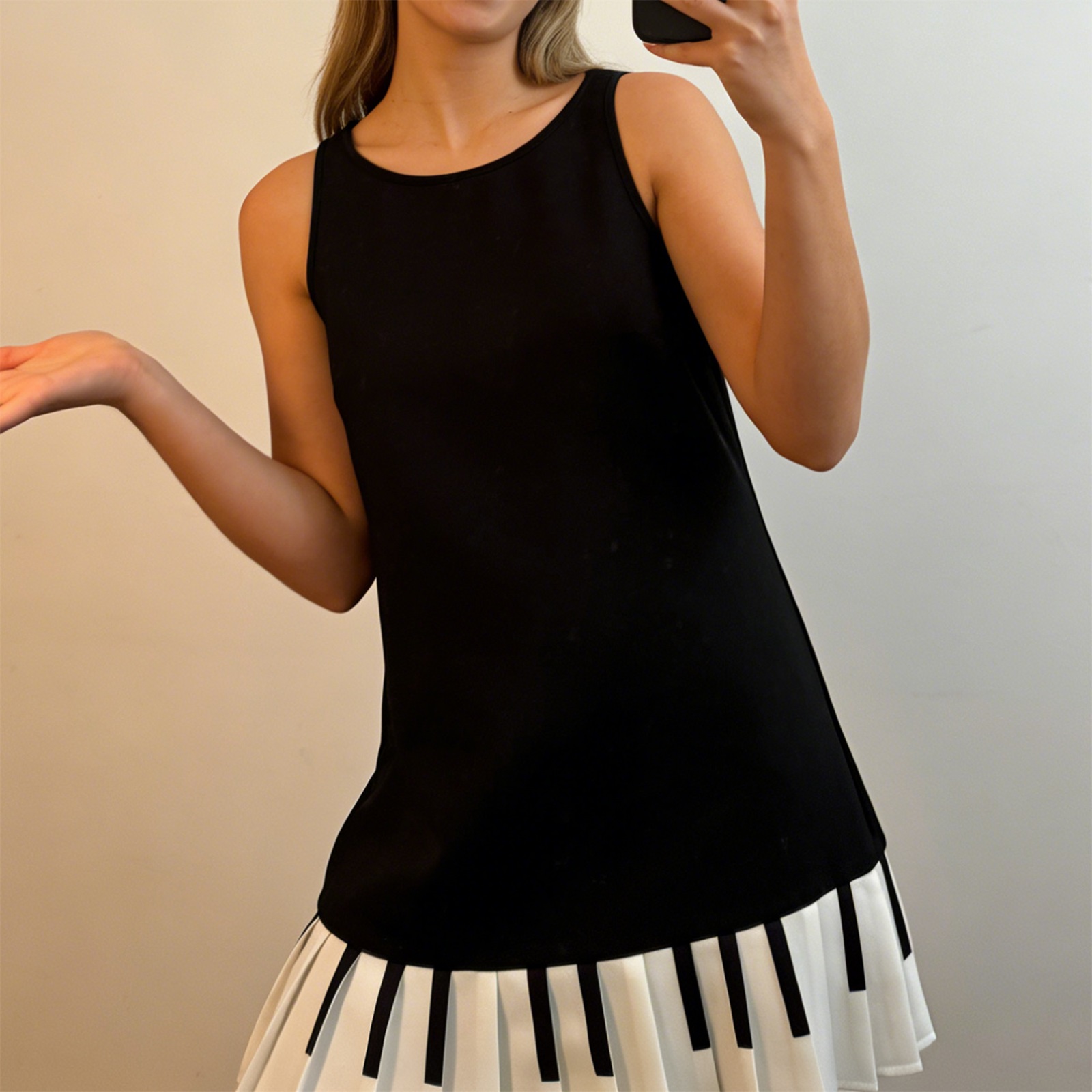 Y2K Backless Halter Mini Dress - Womens Y2K Piano Key geplooide mini-jurk
